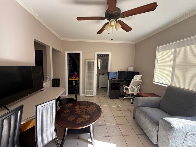 359 W Amar St, Unit 361 in Los Angeles, CA - Building Photo - Building Photo