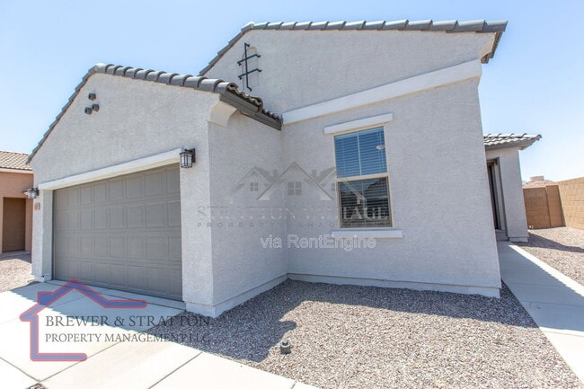 827 W Nova Pl in Casa Grande, AZ - Building Photo - Building Photo