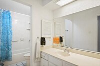 6922 Vialinda Dr photo'