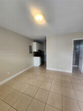 22025 SW 117th Ave in Miami, FL - Building Photo - Building Photo