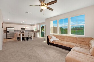 40106 Calle Real in Murrieta, CA - Building Photo - Building Photo