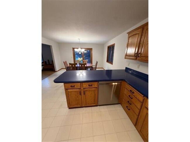 1072 Buck Ridge in Hudson, WI - Building Photo - Building Photo