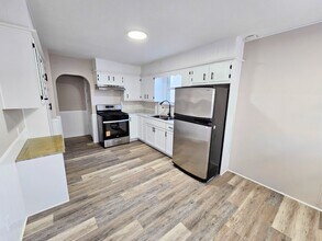 724 Kinnaird Ave in Fort Wayne, IN - Building Photo - Building Photo