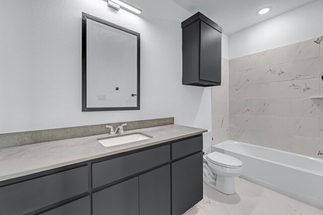 3002 Alpha Wolf Ct in College Station, TX - Building Photo - Building Photo