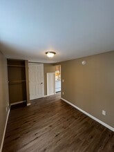 12 Oak St in Oakland, ME - Building Photo - Building Photo