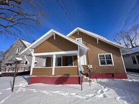 28.5 Virginia Dr in Danville, IL - Building Photo