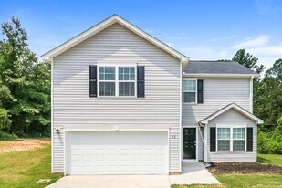 15 Betty Ann Ln in Covington, GA - Building Photo