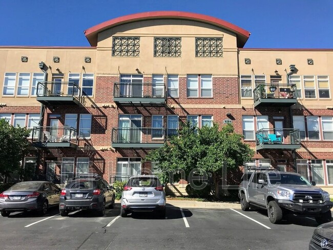 property at 10184 Park Meadows Dr
