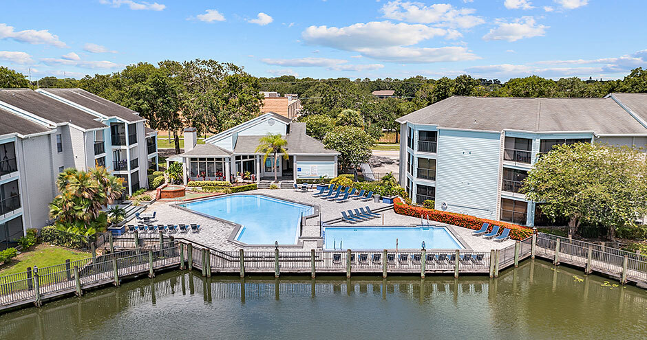 Haven at Waters Edge in Tampa, FL - Foto de edificio