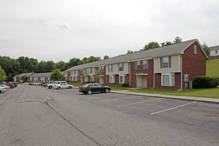 Cumberland Manor Apartments