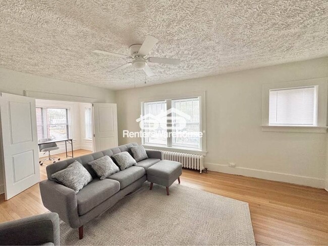 property at 3612 Ingersoll Ave