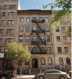 309 W 111th St in New York, NY - Foto de edificio - Building Photo