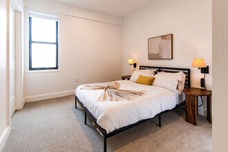 324 S 2nd St, Unit SI ID1504185P in Milwaukee, WI - Building Photo - Building Photo