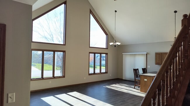 124 Copperfield Dr in Mankato, MN - Building Photo - Building Photo