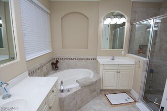 7793 Ashton Rd in Naples, FL - Building Photo - Building Photo