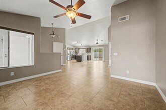 9061 W Granada Rd in Phoenix, AZ - Building Photo - Building Photo