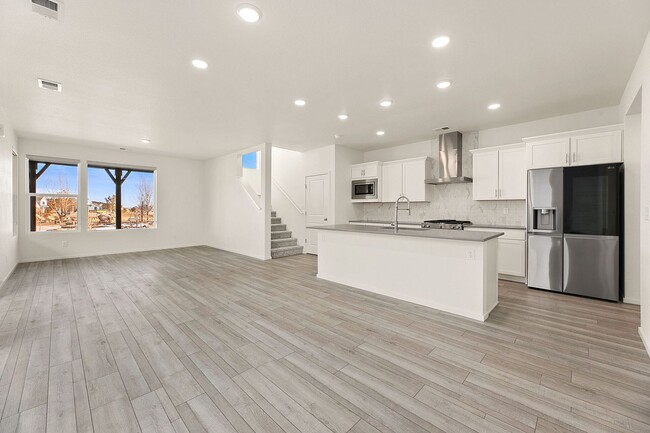 property at 4865 Oakley Dr