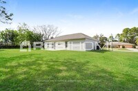 2733 Bentley Ct photo'