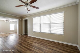 2233 Bourget Dr in Jacksonville, FL - Building Photo - Building Photo