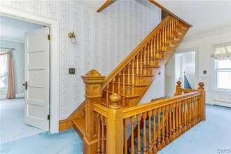 1870 W Lake Rd in Skaneateles, NY - Foto de edificio - Building Photo