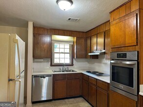 266 Valencia Cir in Centerville, GA - Building Photo - Building Photo