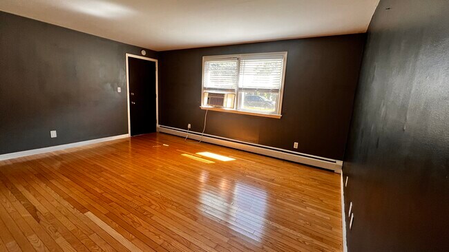 63 Deming Rd, Unit A