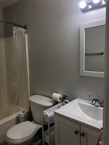 2507 E 15th St, Unit Unit 119 in Long Beach, CA - Building Photo