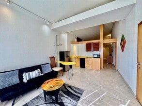 101 Palm Harbor Pkwy in Palm Coast, FL - Building Photo - Building Photo