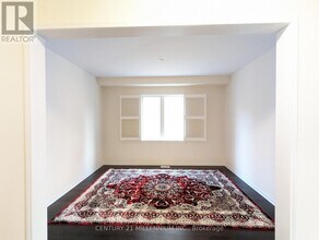 194 Woolwich St S in Breslau, ON - Building Photo - Building Photo