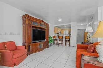 2950 SW 3rd Ave in Miami, FL - Building Photo - Building Photo