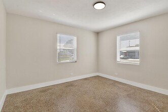 58 W 27th St in West Palm Beach, FL - Building Photo - Building Photo