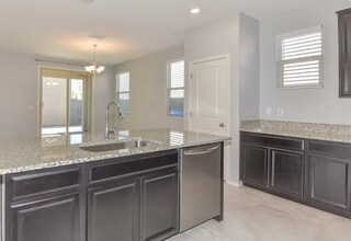 16671 W Sierra St in Surprise, AZ - Building Photo - Building Photo
