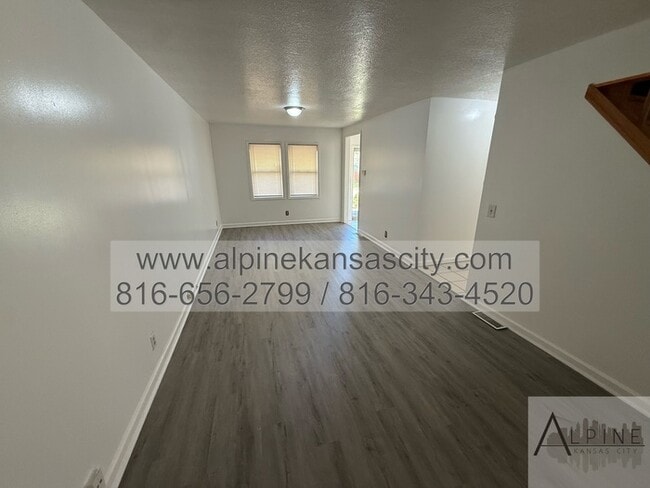 2003 Maddi Ave in Kansas City, MO - Building Photo - Building Photo