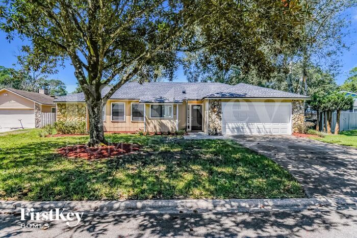 11324 Rustic Green Ct in Jacksonville, FL - Building Photo