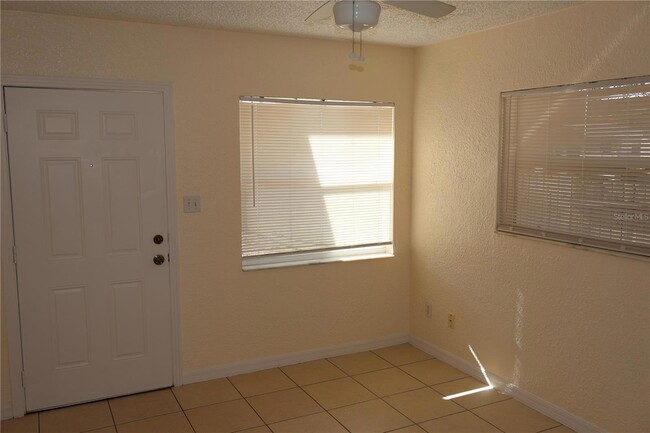 2411 W Lemon St, Unit 2011 in Tampa, FL - Building Photo - Building Photo