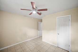 9234 Long Barrel Ln in Houston, TX - Building Photo - Building Photo