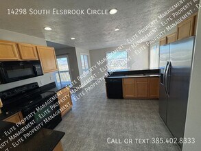 14298 Elsbrook Cir in Draper, UT - Building Photo - Building Photo