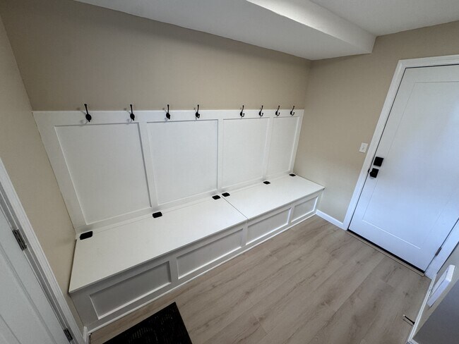 25 Franklin St, Unit 3 in Milford, MA - Building Photo - Building Photo