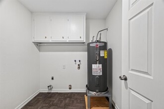 4311 Townes Forest Rd in Friendswood, TX - Building Photo - Building Photo