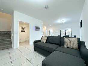 28625 SW 133rd Pl in Homestead, FL - Building Photo - Building Photo