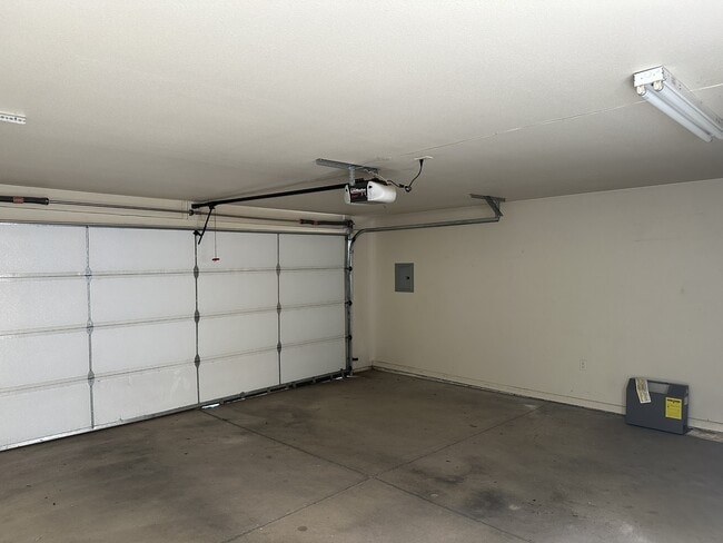 477 Hale Ave in Moab, UT - Building Photo - Building Photo