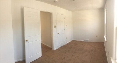 1418 Walters Ave in Pittsburgh, PA - Building Photo - Building Photo