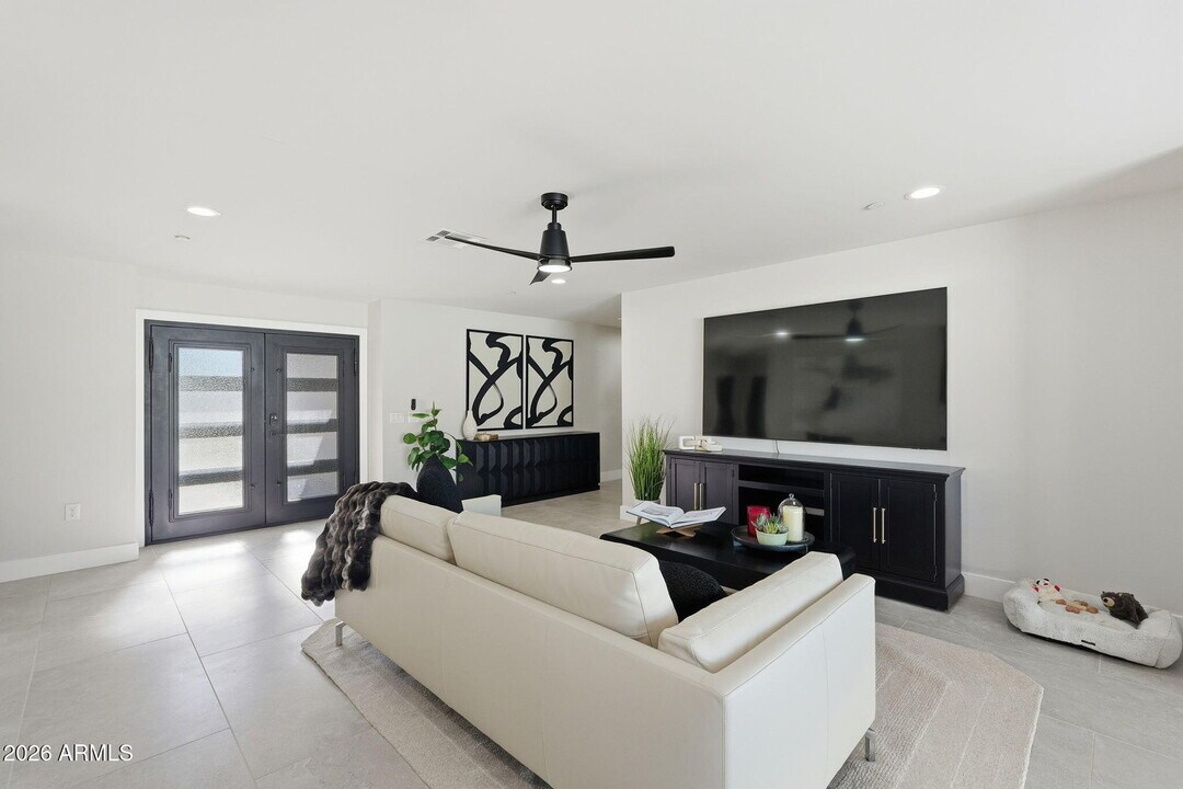 6420 E Virginia Ave in Scottsdale, AZ - Building Photo