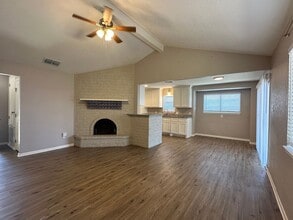 2713 Tumbleweed Dr in Corpus Christi, TX - Building Photo - Building Photo
