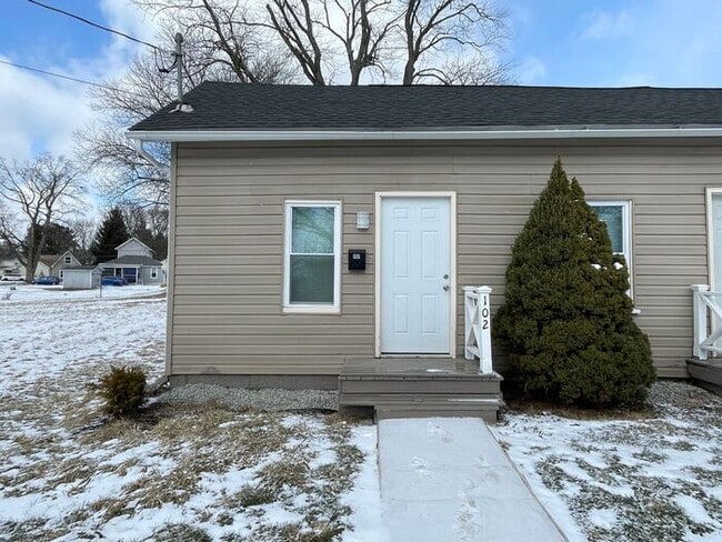 property at 102 Chestnut St