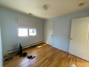 4 Lafayette Ave in Cliffside Park, NJ - Building Photo - Building Photo