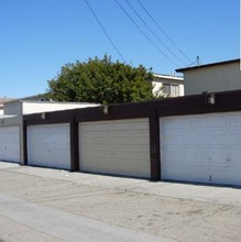 931 S Ventura Rd in Oxnard, CA - Foto de edificio - Building Photo