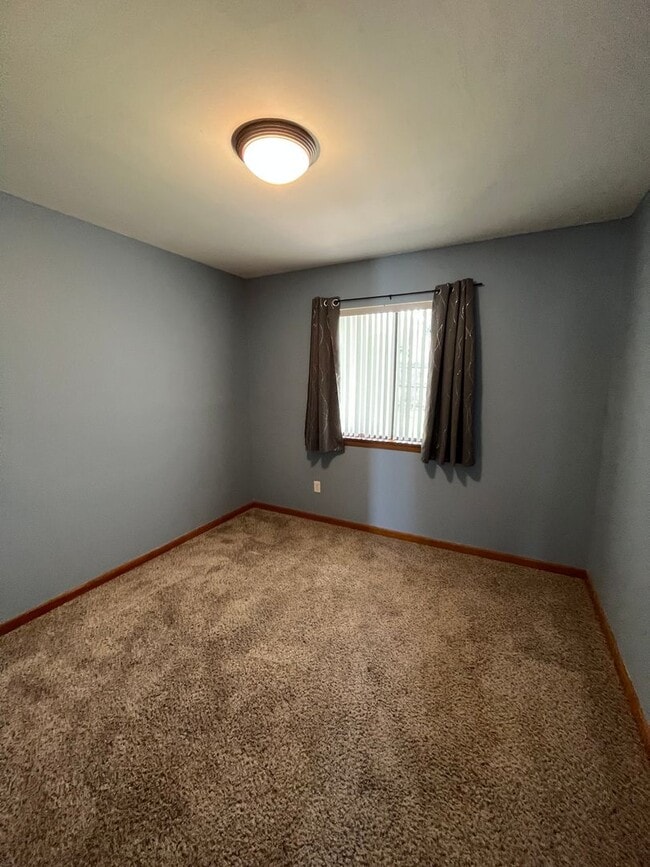 property at 3945 Balsam Dr