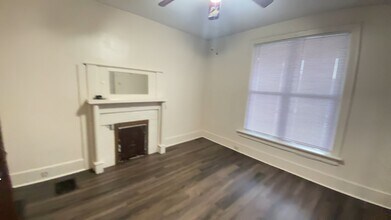 38-40-40 E 18th Ave in Columbus, OH - Building Photo - Building Photo