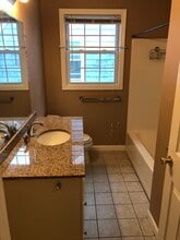 907 Smith St, Unit Apt. A - 1st Floor in Providence, RI - Building Photo - Building Photo